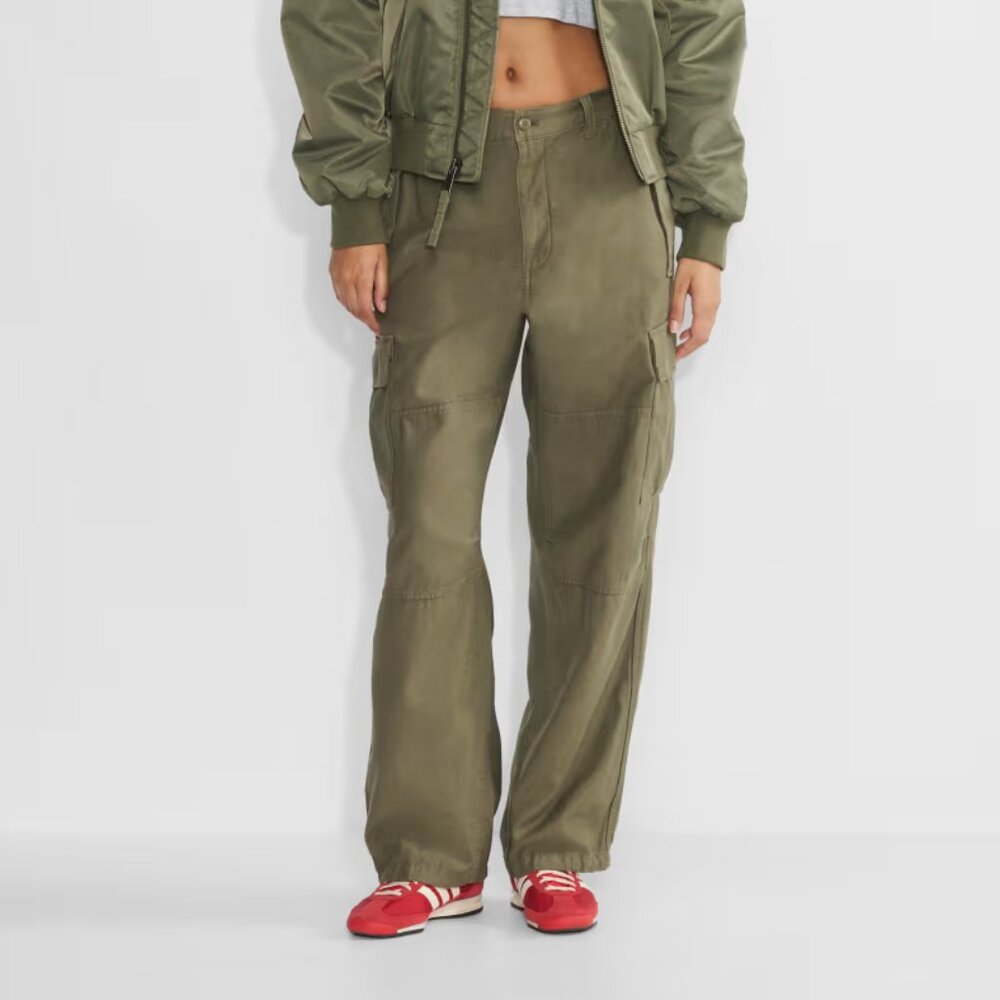 TNA New Supply Cargo Pant - NWOT